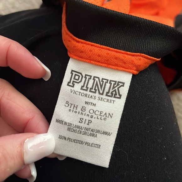 “Victoria Secrets: PINK SF Giants Jersey size small” - Picture 9 of 9